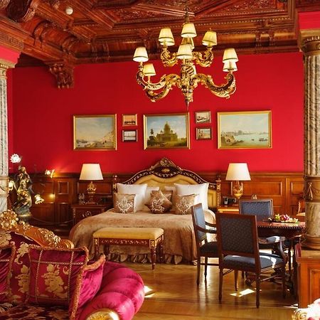 Trezzini Palace Boutique Hotel Saint Petersburg Ngoại thất bức ảnh